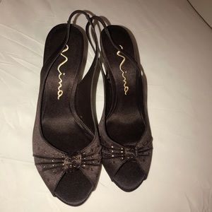 Nina size 7.5 sling back open toe shoes